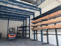 Da Jin Factory Building (D19), Warehouse #203147921